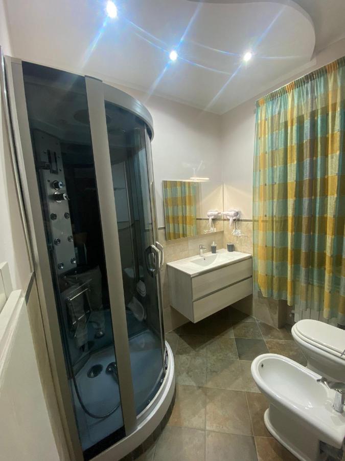 Appartement Domus Melius à Castellammare di Stabia Extérieur photo